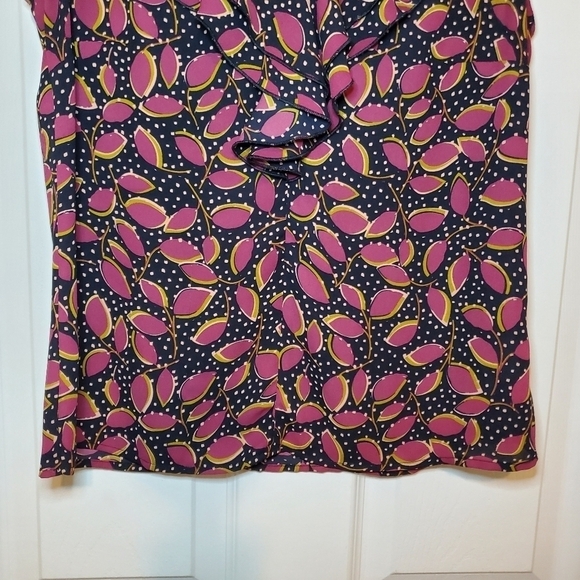 Cabi Style 4071 Study Top Multicolor Floral V-Neck Ruffle Sleeveless Size XS - Picture 4 of 9
